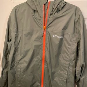 Columbia Men’s rain jacket - Green size M